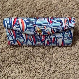 Lilly Pulitzer sunglass case - Red Right Return